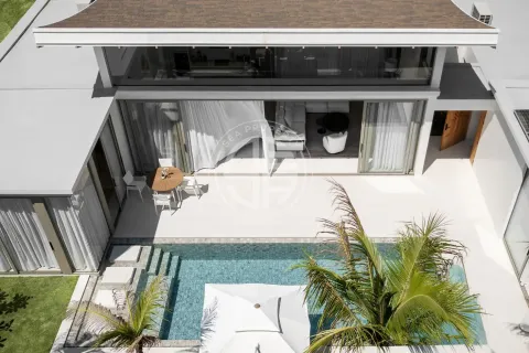 Chalet de 3 dormitorios en Phuket, Tailandia № 190793 - foto 12