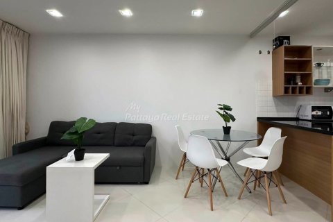 Condominio de 2 dormitorios en Bang Lamung, Tailandia № 203365 - foto 4
