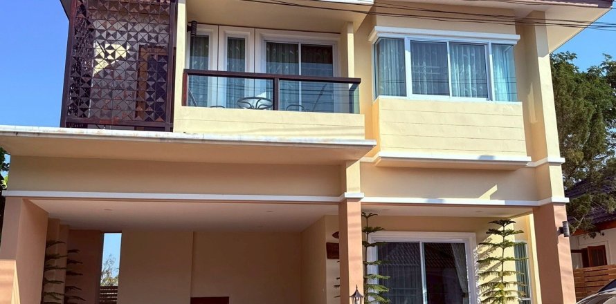 House in Hang Dong, Thailand 3 bedrooms № 163296