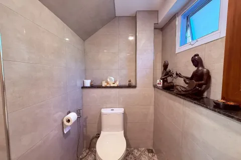 House in Hang Dong, Thailand 3 bedrooms № 163296 - photo 15