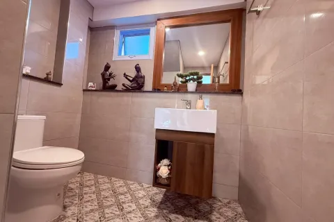 House in Hang Dong, Thailand 3 bedrooms № 163296 - photo 14