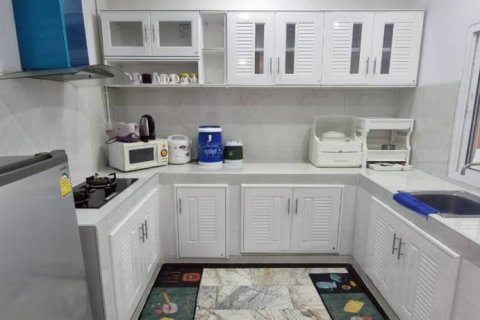 Chalet de 5 dormitorios en Sattahip, Tailandia № 146991 - foto 10