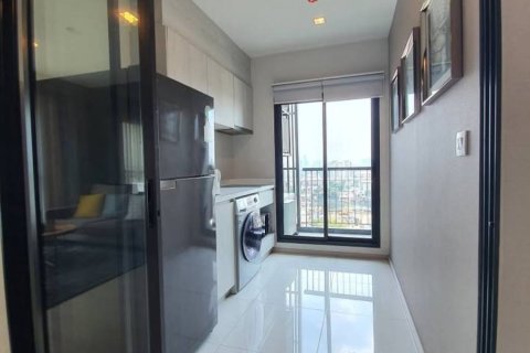 Condominio de 2 dormitorios en Khlong Toei, Bangkok, Tailandia № 146986 - foto 6