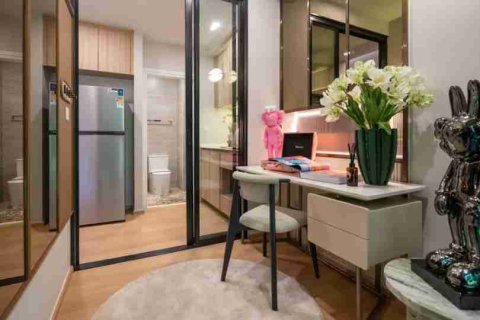 Condominio de 1 dormitorio en Bangkok, Tailandia № 184019 - foto 10