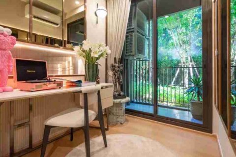 Condominio de 1 dormitorio en Bangkok, Tailandia № 184019 - foto 15
