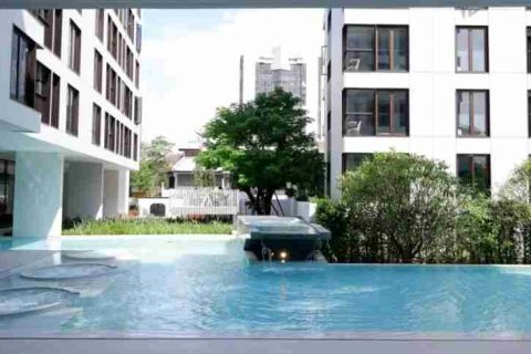 Estudio en el condominio en Bangkok, Tailandia № 184015 - foto 2