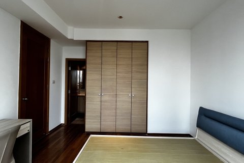 Condo in Sathon, Bangkok, Thailand, 3 bedrooms № 201279 - photo 7