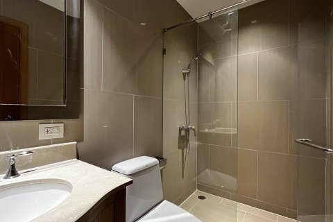 Condo in Sathon, Bangkok, Thailand, 3 bedrooms № 201279 - photo 8