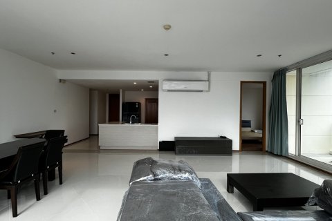 Condo in Sathon, Bangkok, Thailand, 3 bedrooms № 201279 - photo 13