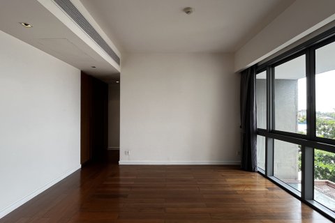 Condo in Sathon, Bangkok, Thailand, 3 bedrooms  № 201280 - photo 12