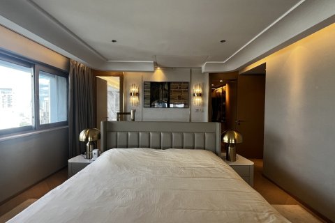 Condo in Watthana, Bangkok, Thailand, 4 bedrooms  № 201274 - photo 3