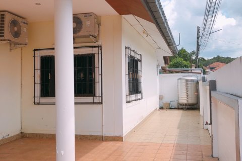 Casa de 2 dormitorios en Pattaya, Tailandia № 54430 - foto 7