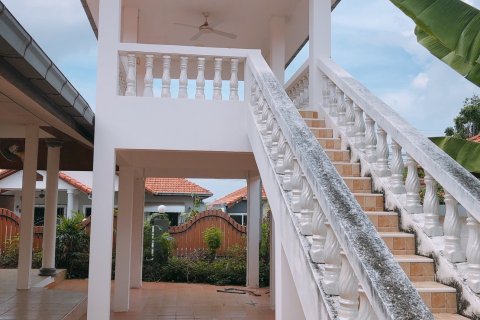 Casa de 2 dormitorios en Pattaya, Tailandia № 54430 - foto 6