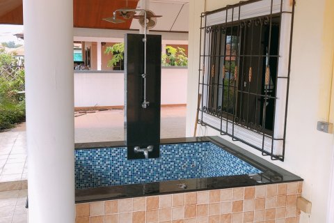 Casa de 2 dormitorios en Pattaya, Tailandia № 54430 - foto 5