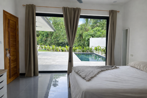 Chalet de 3 dormitorios en Ko Samui, Tailandia № 164175 - foto 5