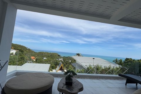 Apartamento de 2 dormitorios en Ko Samui, Tailandia № 164176 - foto 18