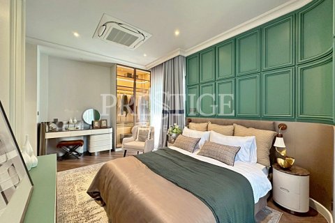 Casa de 5 dormitorios en Pattaya, Tailandia № 209297 - foto 29