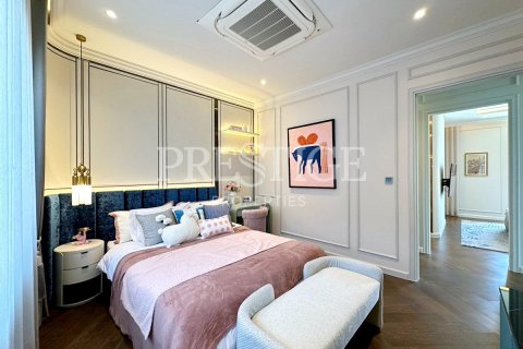 Casa de 4 dormitorios en Pattaya, Tailandia № 209300 - foto 18