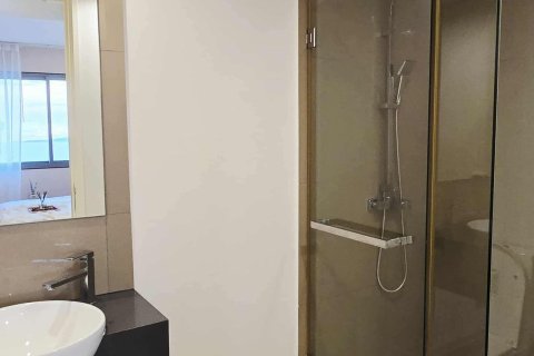 Condominio de 2 dormitorios en Pattaya, Tailandia № 147087 - foto 12