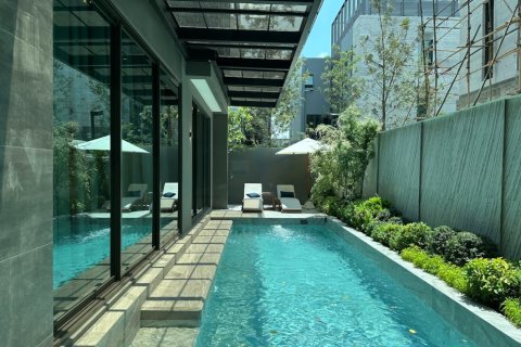 Casa de 4 dormitorios en Bangkok, Tailandia № 180454 - foto 11