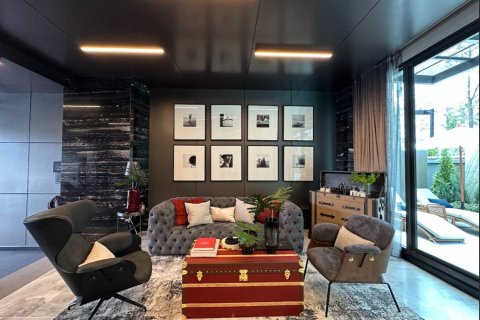 Casa de 4 dormitorios en Bangkok, Tailandia № 180454 - foto 16