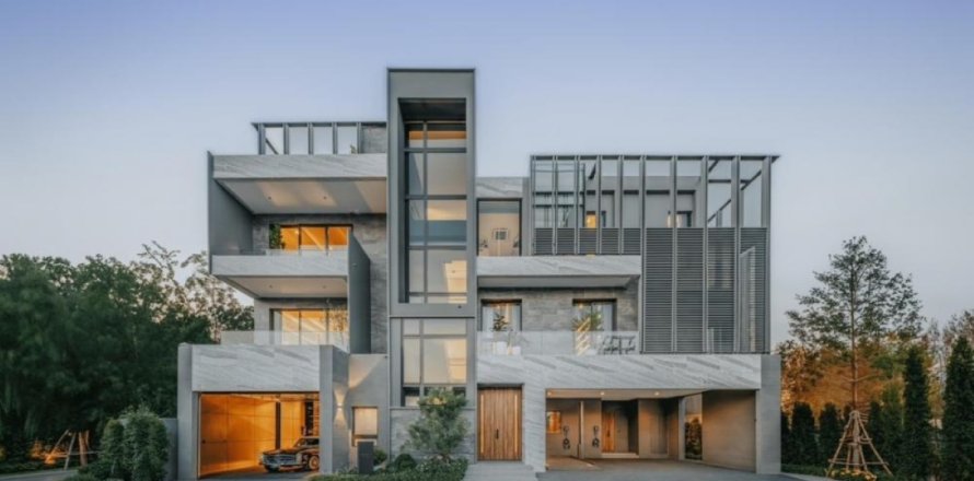Casa de 4 dormitorios en Bangkok, Tailandia № 180454