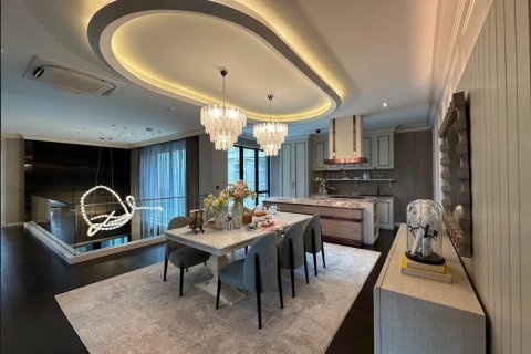 Casa de 4 dormitorios en Bangkok, Tailandia № 180454 - foto 8