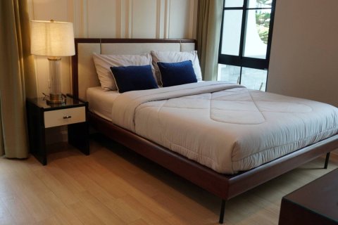 Casa de 5 dormitorios en Bangkok, Tailandia № 180451 - foto 24