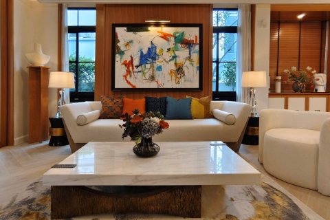 Casa de 5 dormitorios en Bangkok, Tailandia № 180451 - foto 6