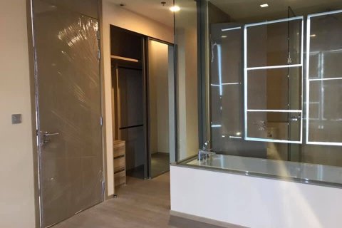 Condominio de 1 dormitorio en Watthana, Bangkok, Tailandia № 200542 - foto 5