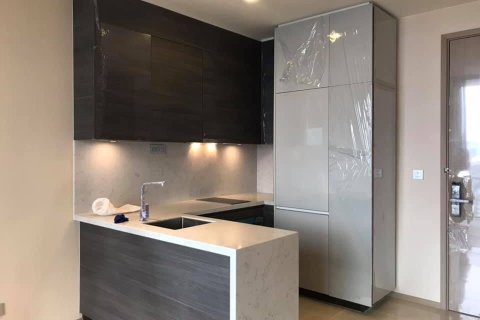 Condominio de 1 dormitorio en Watthana, Bangkok, Tailandia № 200542 - foto 2