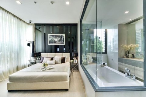 Condominio de 1 dormitorio en Watthana, Bangkok, Tailandia № 200542 - foto 4