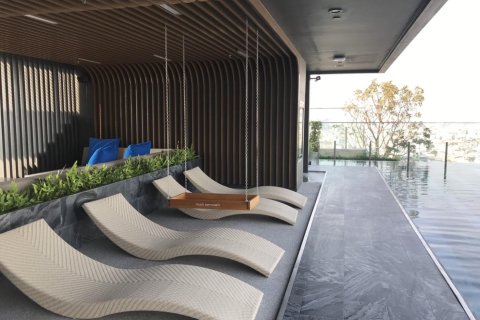 Condominio de 2 dormitorios en Watthana, Bangkok, Tailandia № 200540 - foto 9