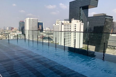 Condominio de 2 dormitorios en Watthana, Bangkok, Tailandia № 200540 - foto 11
