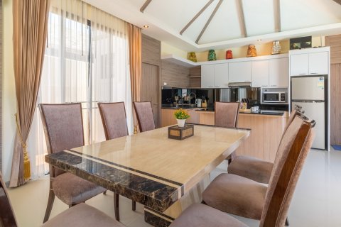 Sobre plano Rawai VIP Villas en Phuket, Tailandia № 18498 - foto 3