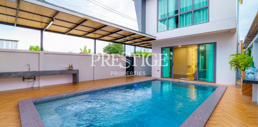 Maison à Pattaya, Thaïlande 5 chambres № 198380