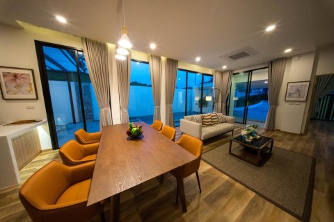 Chalet de 3 dormitorios en Ao Nang, Tailandia № 165332 - foto 22