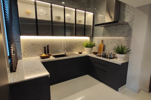 Chalet de 5 dormitorios en Bangkok, Tailandia № 165333 - foto 16