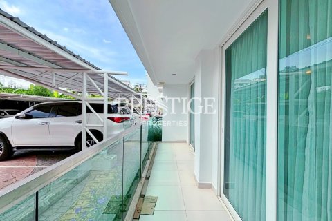Condo à Pattaya, Thaïlande, 2 chambres № 197890 - photo 22