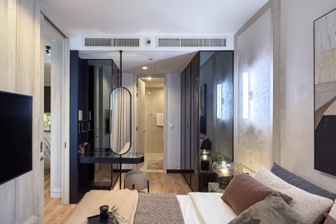Condo in Bangkok, Thailand, 2 bedrooms  № 166655 - photo 9