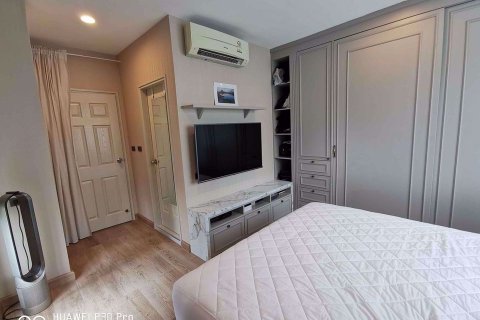 Condominio de 2 dormitorios en Bang Rak, Bangkok, Tailandia № 48149 - foto 4