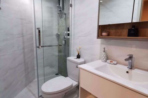 Condominio de 2 dormitorios en Bang Rak, Bangkok, Tailandia № 48149 - foto 7