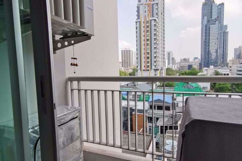 Condominio de 2 dormitorios en Bang Rak, Bangkok, Tailandia № 48149 - foto 8