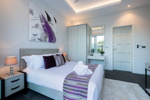 Chalet de 3 dormitorios en Hua Hin, Tailandia № 165853 - foto 8