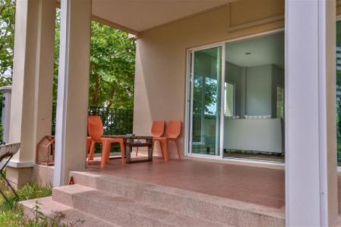 Chalet de 3 dormitorios en Hua Hin, Tailandia № 202779 - foto 5