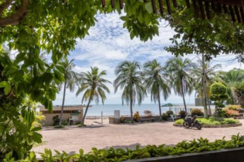Adosado de 4 dormitorios en Hua Hin, Tailandia № 202783