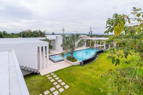 Chalet de 6 dormitorios en Hua Hin, Tailandia № 202785 - foto 3