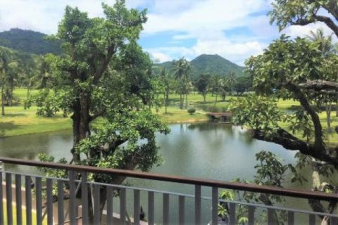 Chalet de 6 dormitorios en Hua Hin, Tailandia № 202782 - foto 3