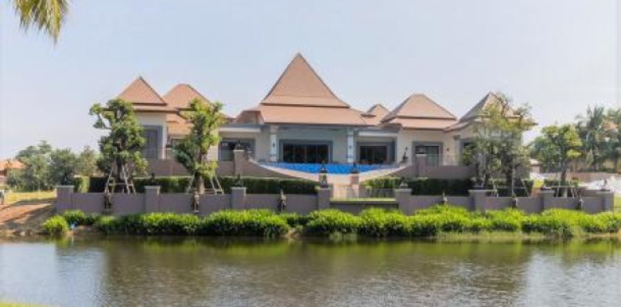 Chalet de 6 dormitorios en Hua Hin, Tailandia № 202782