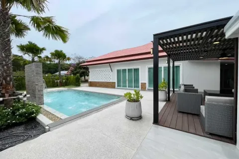 Chalet de 4 dormitorios en Phuket, Tailandia № 169642
